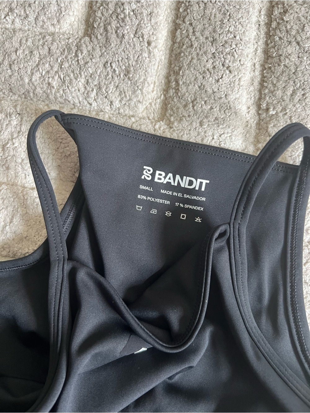 Bandit running black crop top 6 gel pocket high neck - Picture 8 of 8